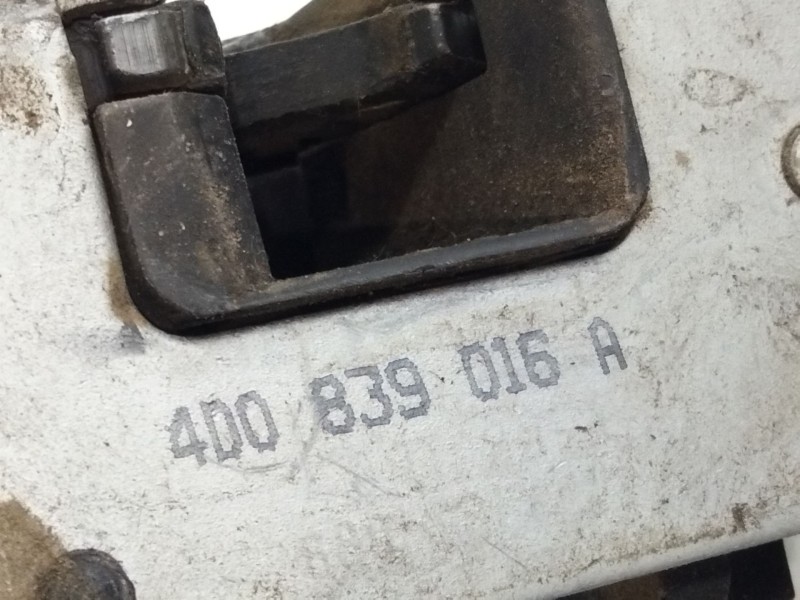 Recambio de cerradura puerta trasera derecha para audi a8 (d2) 3.7 referencia OEM IAM 4D0839016A  