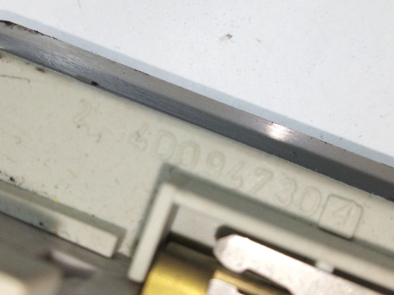 Recambio de luz interior para audi a8 (d2) 3.7 referencia OEM IAM 4D0947304  