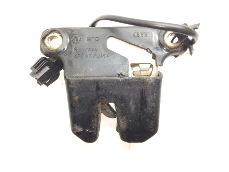 Recambio de cerradura maletero / porton para audi a8 (d2) 3.7 referencia OEM IAM   