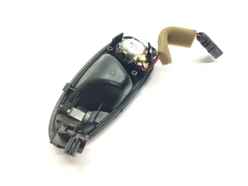 Recambio de maneta interior delantera derecha para seat leon (1p1) referencia OEM IAM 5P0837114  