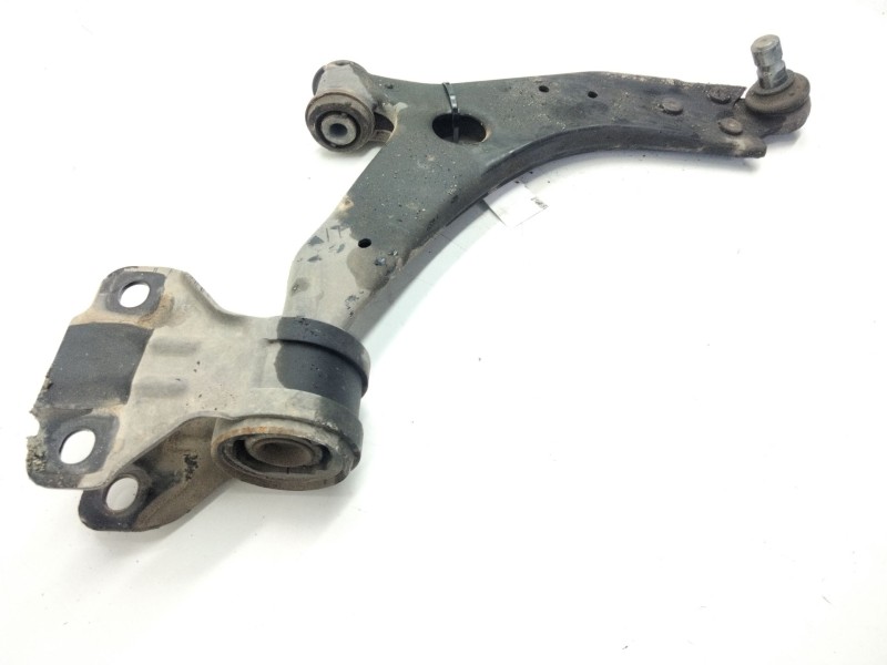 Recambio de brazo suspension inferior delantero derecho para volvo v40 cross country referencia OEM IAM   