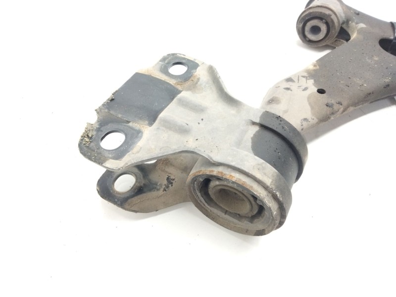 Recambio de brazo suspension inferior delantero derecho para volvo v40 cross country referencia OEM IAM   
