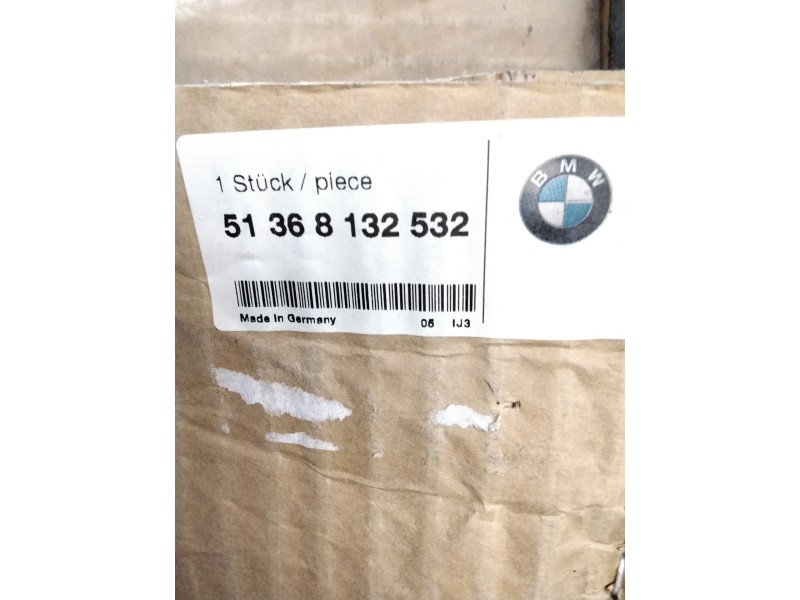 Recambio de luna trasera derecha para bmw 3 (e36) m3 3.2 referencia OEM IAM 51368132532 43R00049 VERDE FIJO