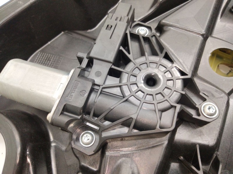 Recambio de elevalunas delantero izquierdo para volvo v40 cross country referencia OEM IAM 31276218  