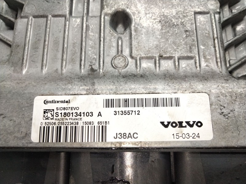 Recambio de centralita motor uce para volvo v40 cross country referencia OEM IAM 31355712  