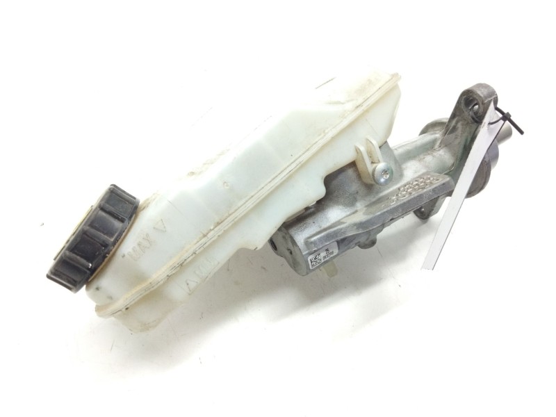 Recambio de bomba freno para volvo v40 cross country referencia OEM IAM 31329534  