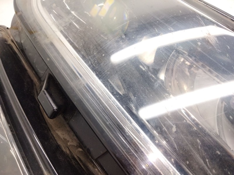 Recambio de faro xenon derecho para skoda kodiaq referencia OEM IAM 566941016H  