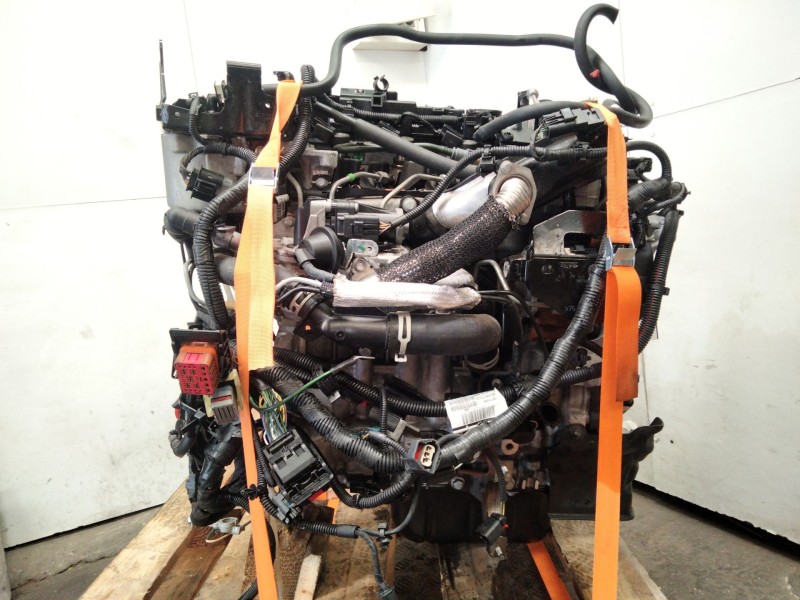 Recambio de motor completo para volvo v40 cross country referencia OEM IAM D4162T  