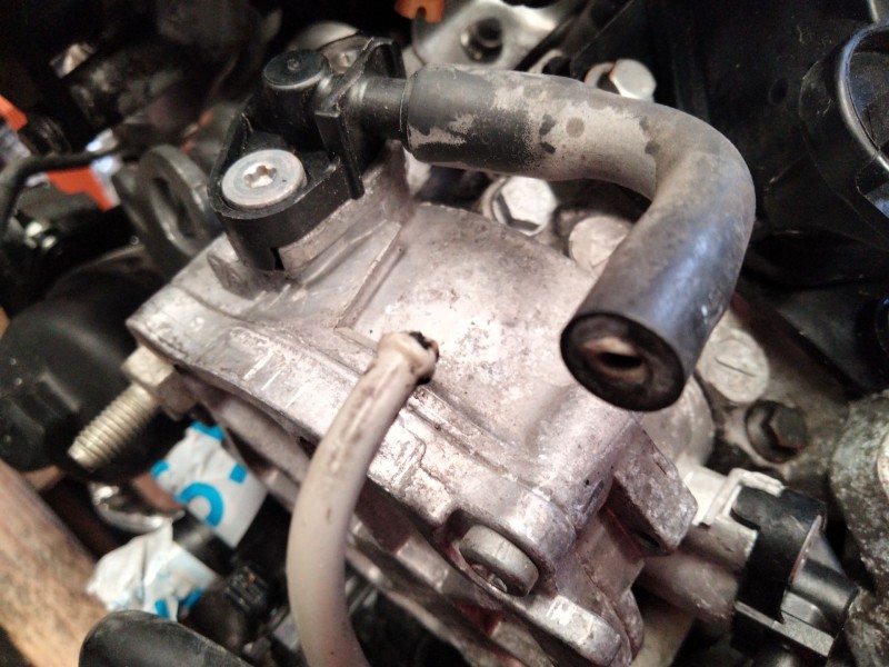 Recambio de motor completo para volvo v40 cross country referencia OEM IAM D4162T  