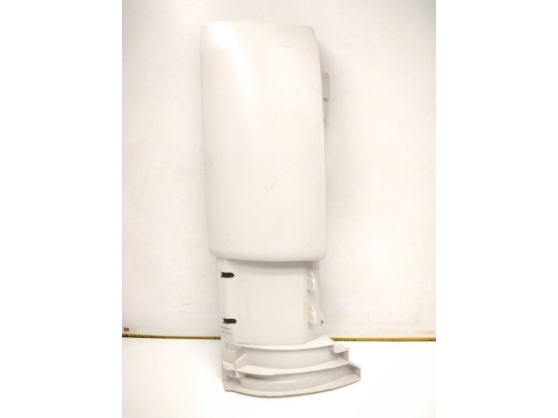 Recambio de moldura delantera derecha cabina para mercedes-benz t2/l caja/chasis l 405 d referencia OEM IAM A9418840322 BLANCO A