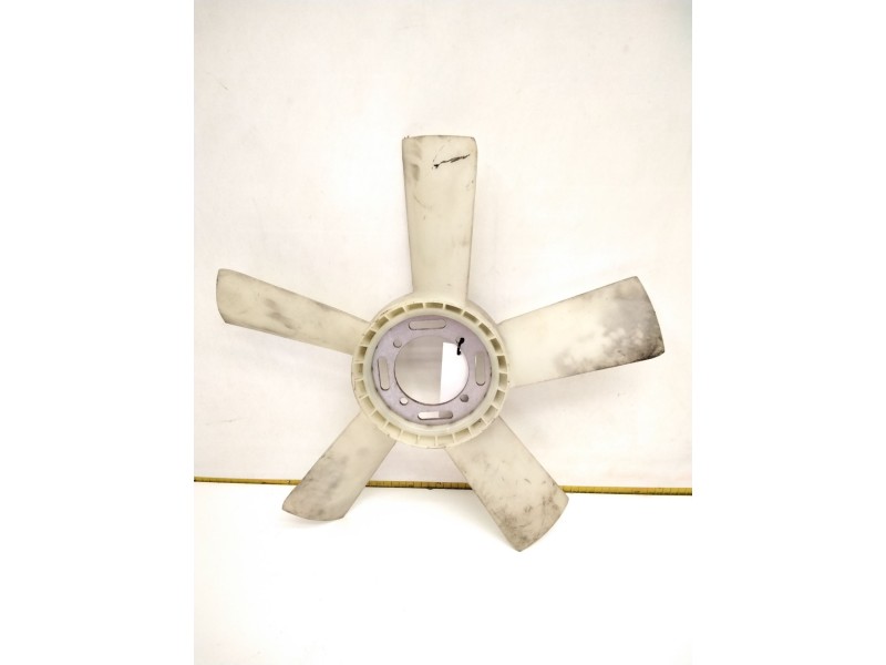 Recambio de ventilador motor para nissan trade caja/chasis 2.0 d referencia OEM IAM 77700085  