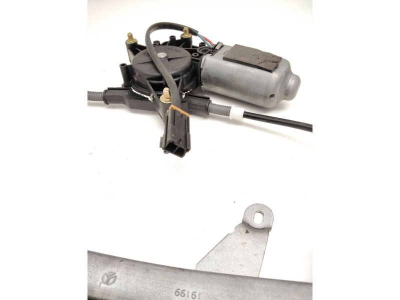 Recambio de elevalunas electrico delantero izquierdo para nissan primera (p11) 2.0 16v referencia OEM IAM 400334  47400