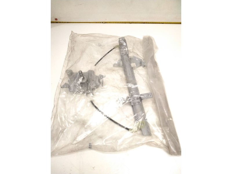 Recambio de elevalunas trasero izquierdo manual para nissan almera tino (v10) 2.2 dci referencia OEM IAM 82721BU000  