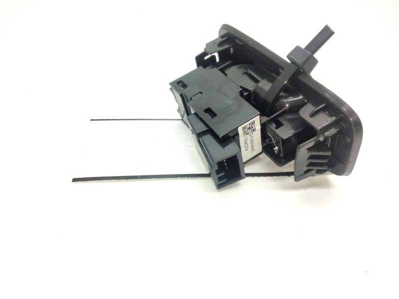 Recambio de mando elevalunas trasero izquierdo para volvo v40 cross country referencia OEM IAM 31394840  