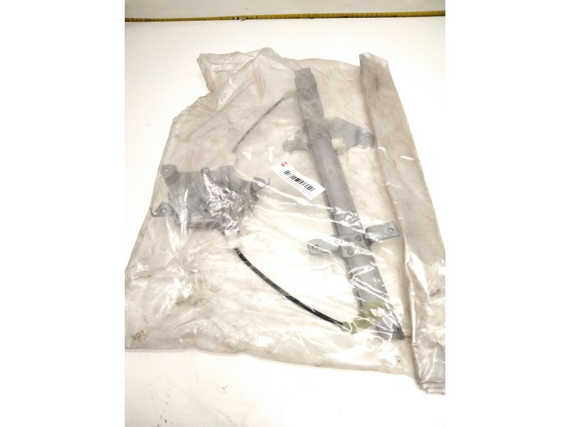 Recambio de elevalunas trasero izquierdo manual para nissan almera tino (v10) 2.2 dci referencia OEM IAM 82721BU000  