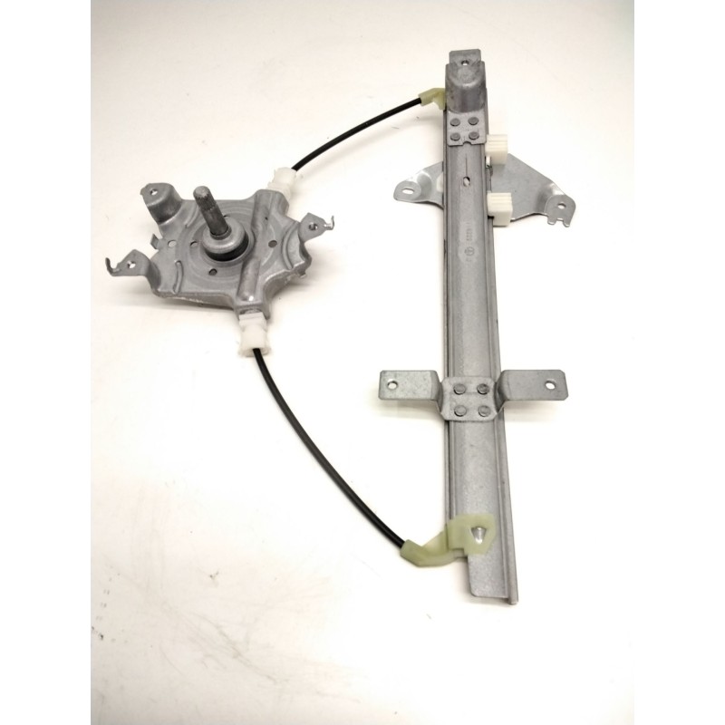 Recambio de elevalunas trasero izquierdo manual para nissan almera tino (v10) 2.2 dci referencia OEM IAM 82721BU000  