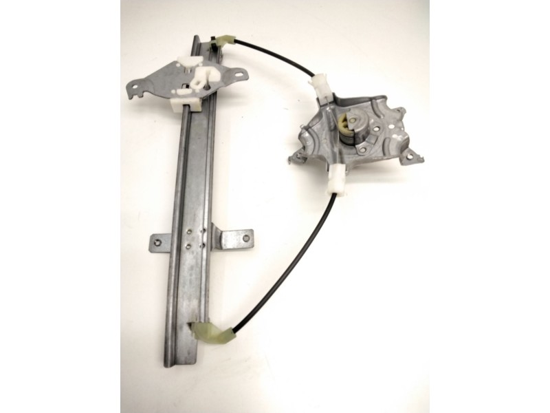 Recambio de elevalunas trasero izquierdo manual para nissan almera tino (v10) 2.2 dci referencia OEM IAM 82721BU000  