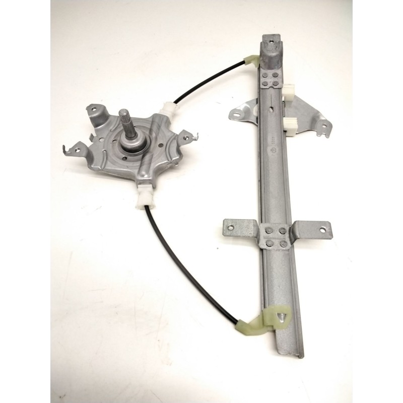 Recambio de mecanismo elevalunas trasero izquierdo para nissan almera tino (v10) 2.2 dci referencia OEM IAM 82721BU000  