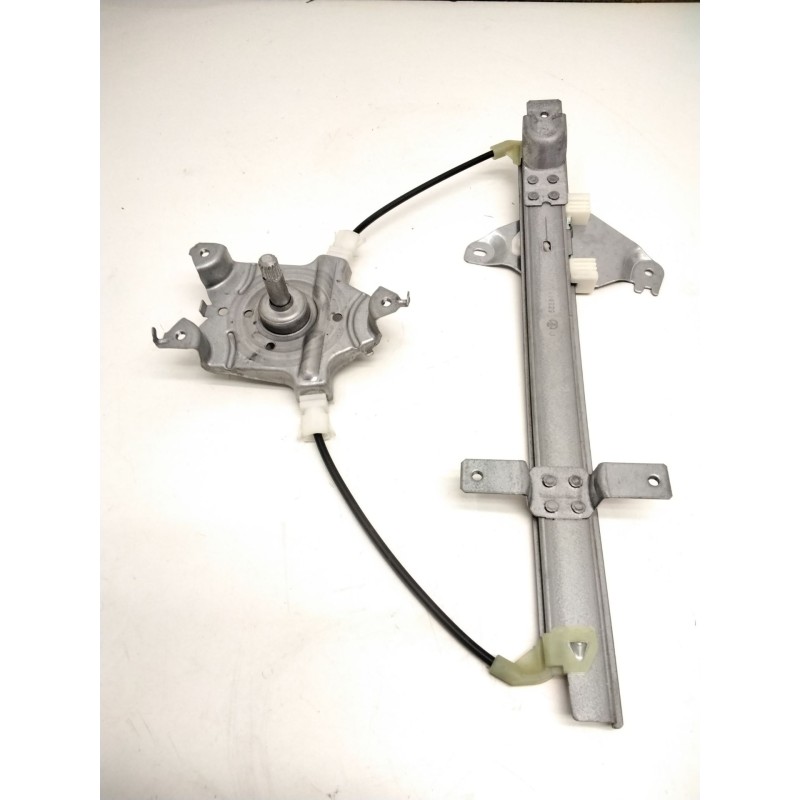 Recambio de mecanismo elevalunas trasero izquierdo para nissan almera tino (v10) 2.2 dci referencia OEM IAM 82721BU000  