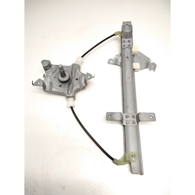 Recambio de mecanismo elevalunas trasero izquierdo para nissan almera tino (v10) 2.2 dci referencia OEM IAM 82721BU000  