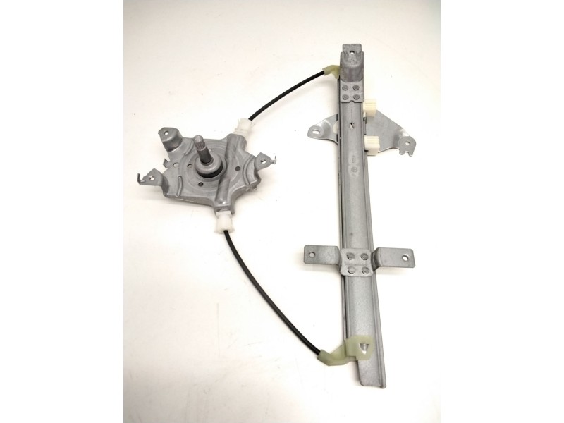 Recambio de mecanismo elevalunas trasero izquierdo para nissan almera tino (v10) 2.2 dci referencia OEM IAM 82721BU000  