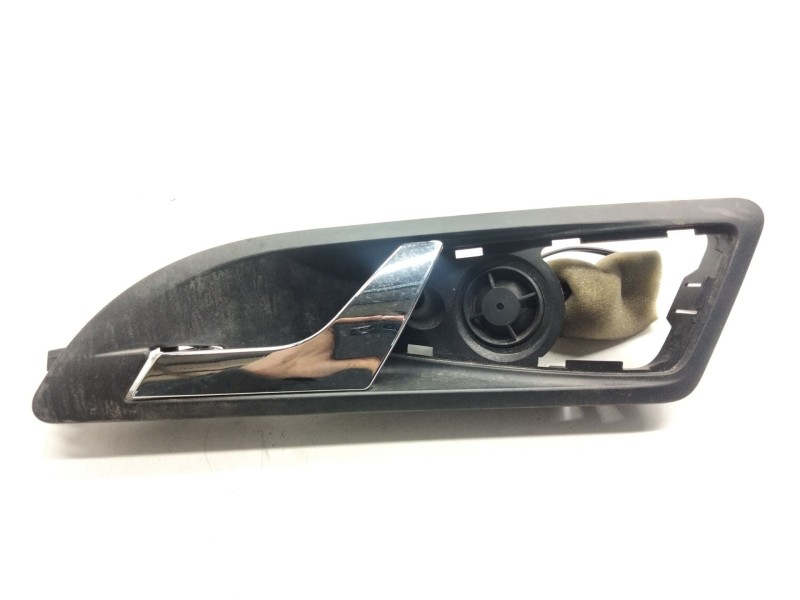 Recambio de maneta interior delantera izquierda para skoda octavia berlina (1z3) 2.0 tdi dpf referencia OEM IAM 1Z0837247  