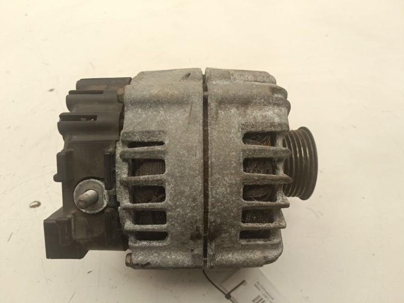 Recambio de alternador para bmw 1 (e87) 118 d referencia OEM IAM 7802261AI05  