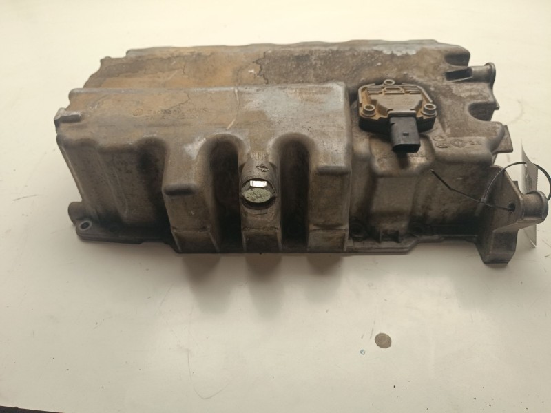 Recambio de carter para volkswagen passat b6 (3c2) 2.0 tdi referencia OEM IAM 03G103603  