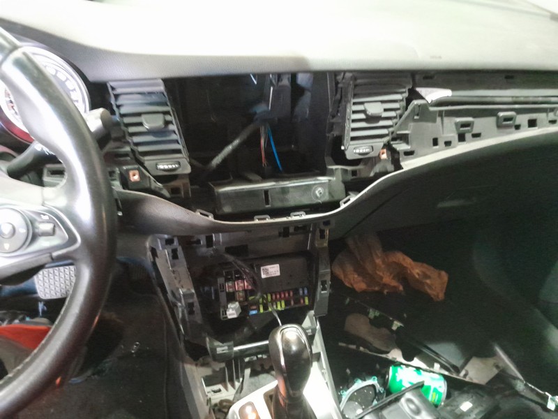 opel astra k sports tourer del año 2018