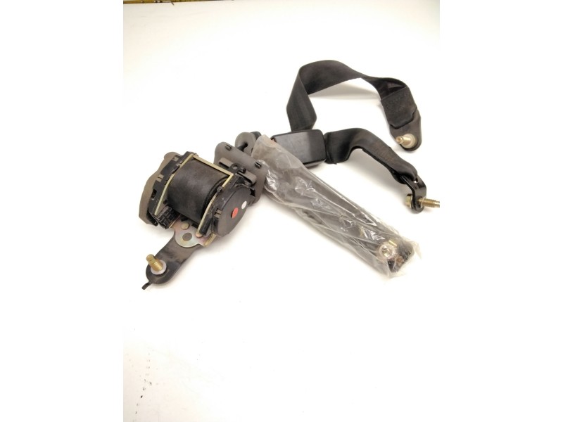 Recambio de cinturon seguridad trasero izquierdo para nissan terrano ii (r20) 2.4 i 12v 4wd referencia OEM IAM 888450F010  04161