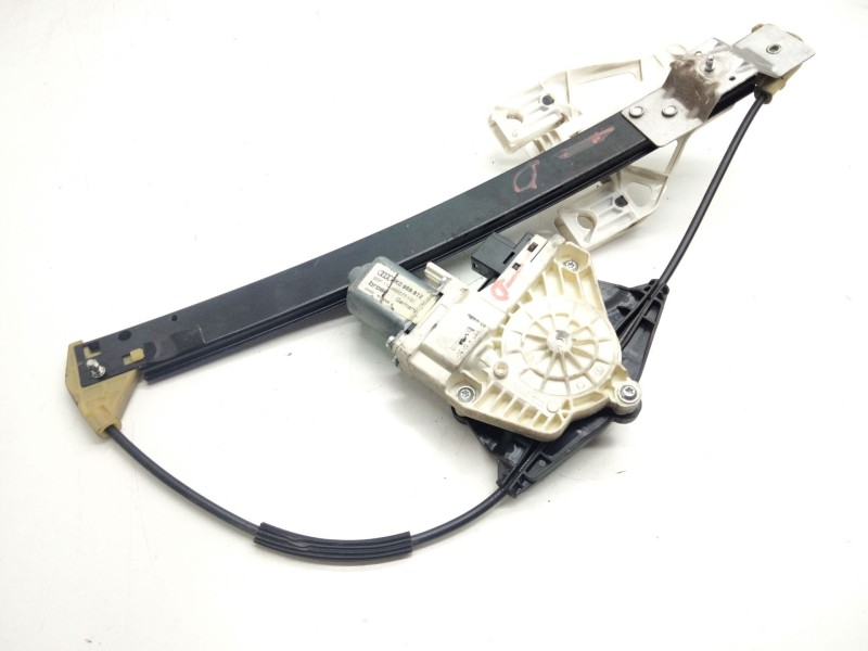 Recambio de elevalunas trasero derecho para audi a4 b8 avant (8k5) 2.0 tdi referencia OEM IAM 8K0969812  