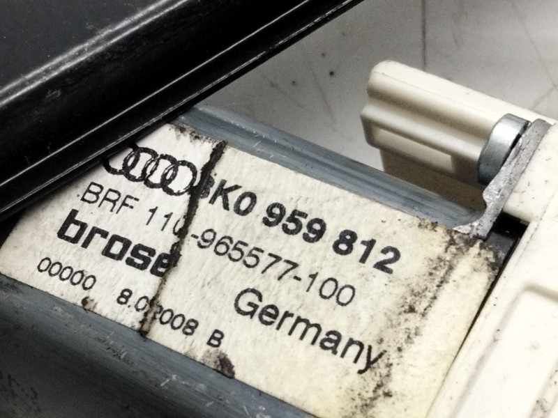 Recambio de elevalunas trasero derecho para audi a4 b8 avant (8k5) 2.0 tdi referencia OEM IAM 8K0969812  
