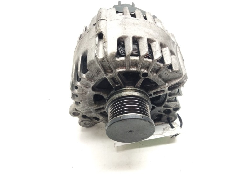 Recambio de alternador para audi a6 c6 (4f2) 2.0 tdi referencia OEM IAM FG18T079  