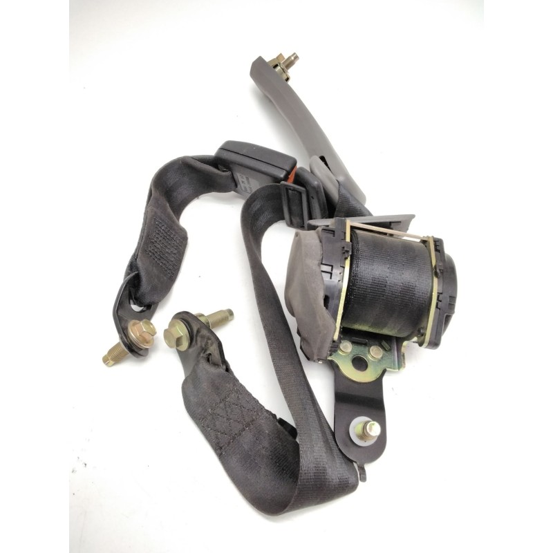 Recambio de cinturon seguridad trasero izquierdo para nissan terrano ii (r20) 2.7 td 4wd referencia OEM IAM 888450F010  0416104