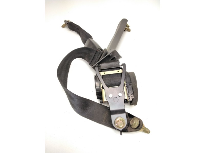 Recambio de cinturon seguridad trasero izquierdo para nissan terrano ii (r20) 2.7 td 4wd referencia OEM IAM 888450F010  0416104