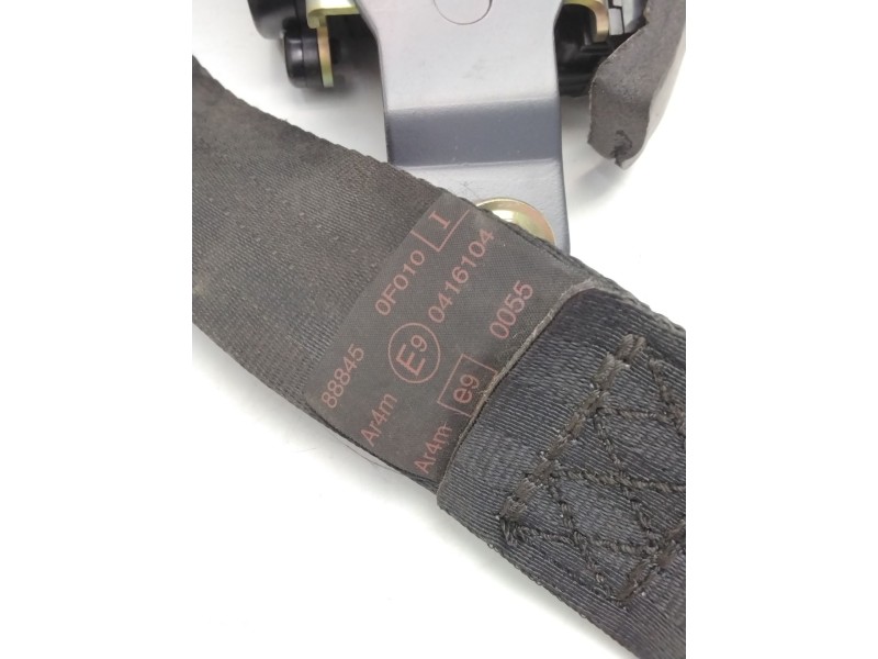 Recambio de cinturon seguridad trasero izquierdo para nissan terrano ii (r20) 2.7 td 4wd referencia OEM IAM 888450F010  0416104