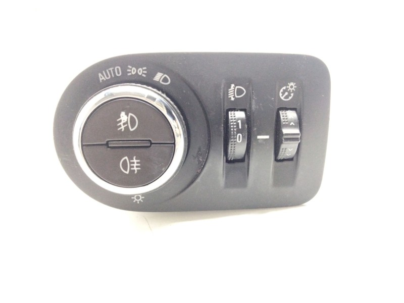 Recambio de mando luces para opel astra k sports tourer excellence referencia OEM IAM 39050757  