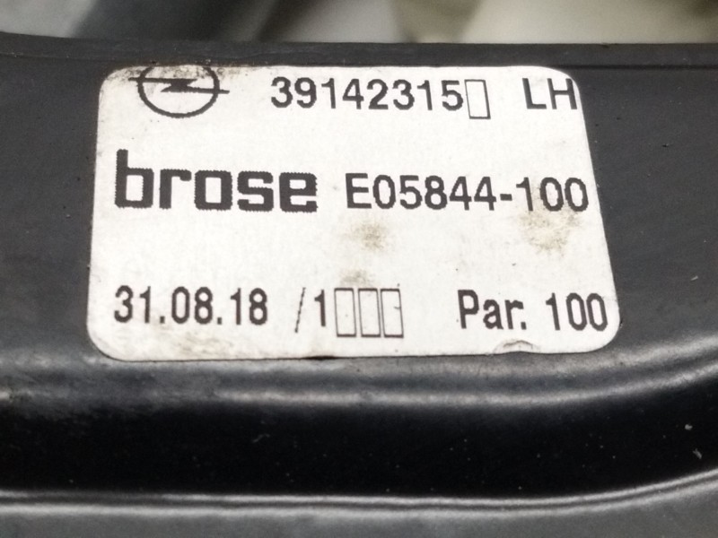 Recambio de elevalunas delantero izquierdo para opel astra k sports tourer excellence referencia OEM IAM 39142315  