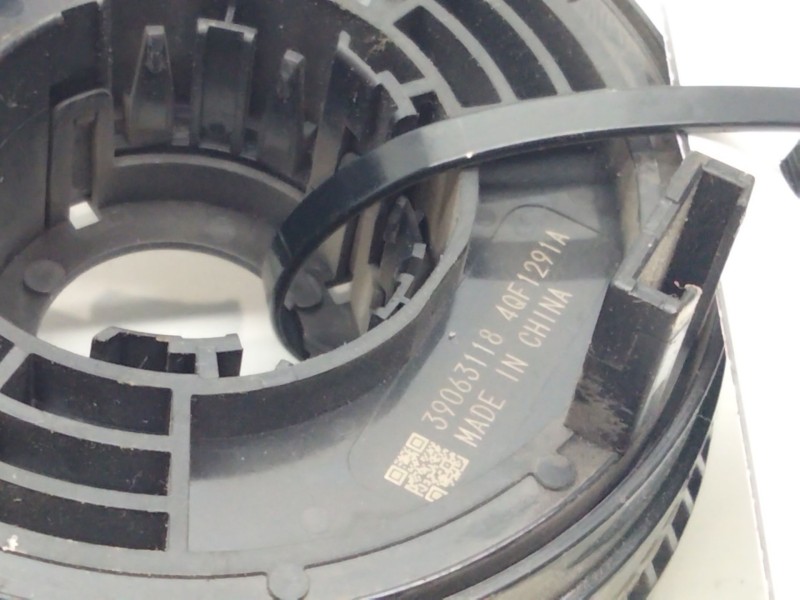 Recambio de anillo airbag para opel astra k sports tourer excellence referencia OEM IAM 39063118  