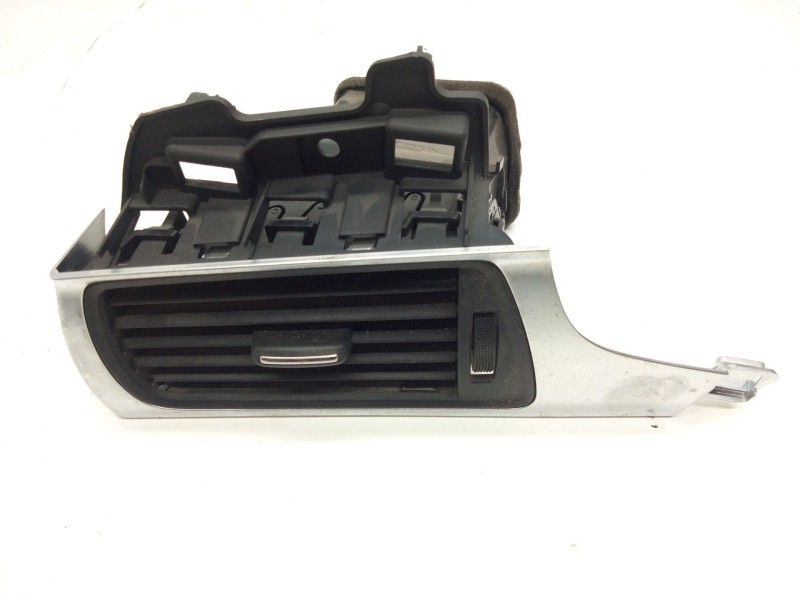 Recambio de aireador izquierdo para audi a6 lim. (4g2) referencia OEM IAM 4G1820901  