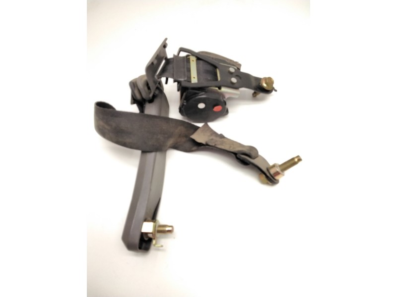 Recambio de cinturon seguridad trasero izquierdo para nissan terrano ii (r20) 2.7 td 4wd referencia OEM IAM 888450F010  0416104