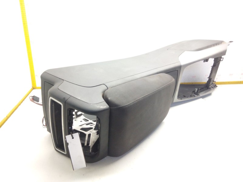 Recambio de reposabrazos para audi a6 lim. (4g2) referencia OEM IAM 4G0863244  