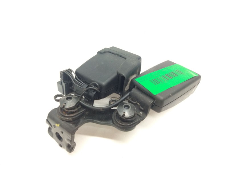 Recambio de enganche cinturon trasero izquierdo para audi a6 lim. (4g2) referencia OEM IAM 4G0857739A  