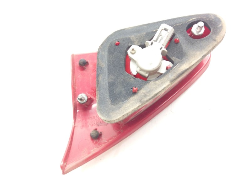 Recambio de piloto trasero izquierdo porton para alfa romeo 147 (190) 1.9 jtd 16v distinctive referencia OEM IAM 46556346  