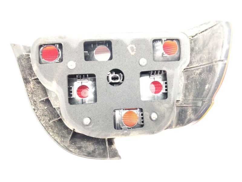 Recambio de piloto trasero derecho para bmw serie 5 berlina (e39) 523i referencia OEM IAM 8358082  