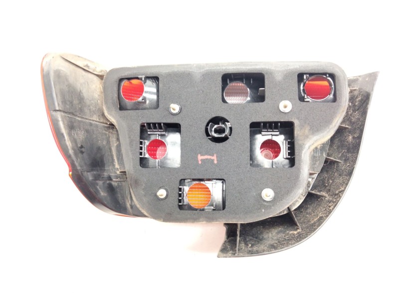 Recambio de piloto trasero izquierdo para bmw serie 5 berlina (e39) 523i referencia OEM IAM 8358081  
