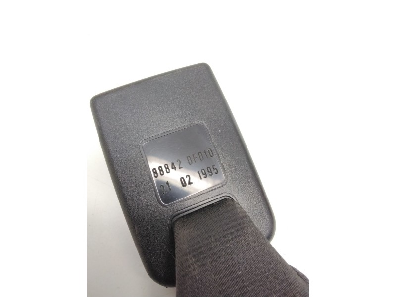 Recambio de enganche cinturon trasero izquierdo para nissan terrano ii (r20) 2.7 td 4wd referencia OEM IAM 888420F010  