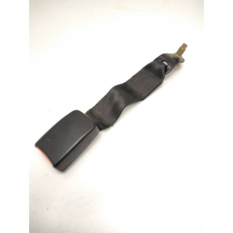 Recambio de enganche cinturon trasero izquierdo para nissan terrano ii (r20) 2.7 td 4wd referencia OEM IAM 888420F010  