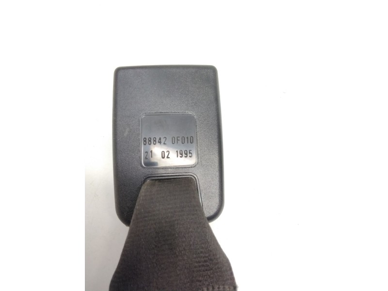 Recambio de enganche cinturon trasero izquierdo para nissan terrano ii (r20) 2.4 4wd referencia OEM IAM 888420F010  