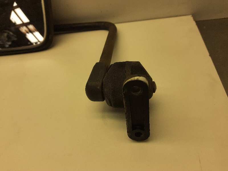 Recambio de retrovisor izquierdo para nissan l-35 l-35.09 referencia OEM IAM   